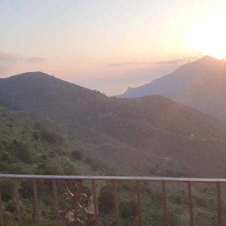 Appartamento "Al Borgo Antico" Aieta المظهر الخارجي الصورة